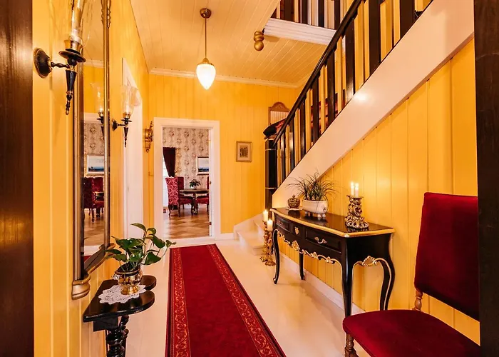 Haugen Boutique * Grottoy