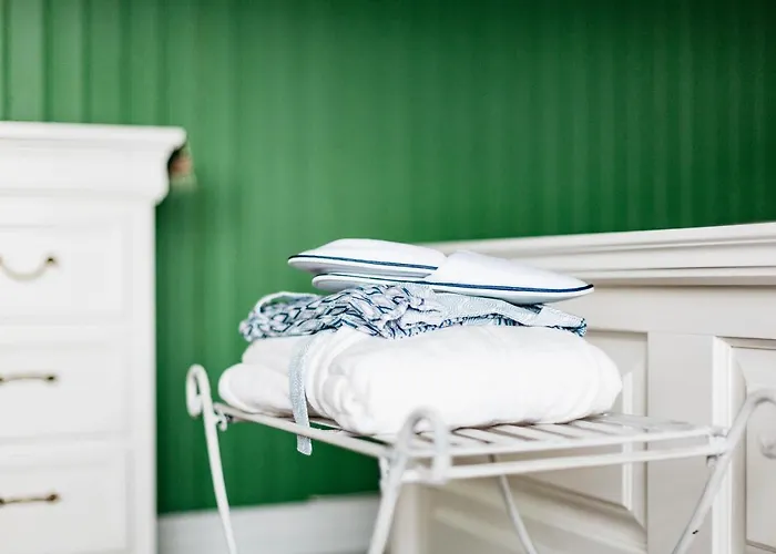 Otel Haugen Boutique Grottoy